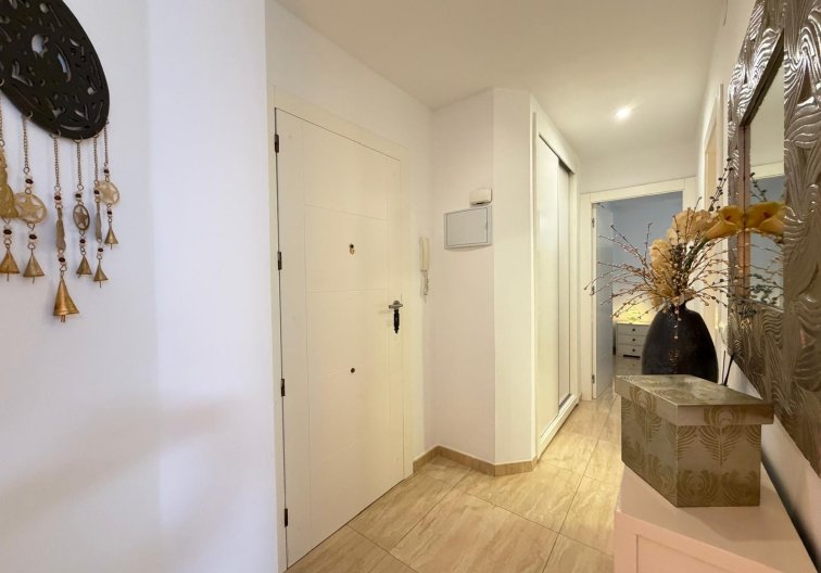 Revente - Appartement - Torrevieja - Paseo Maritimo