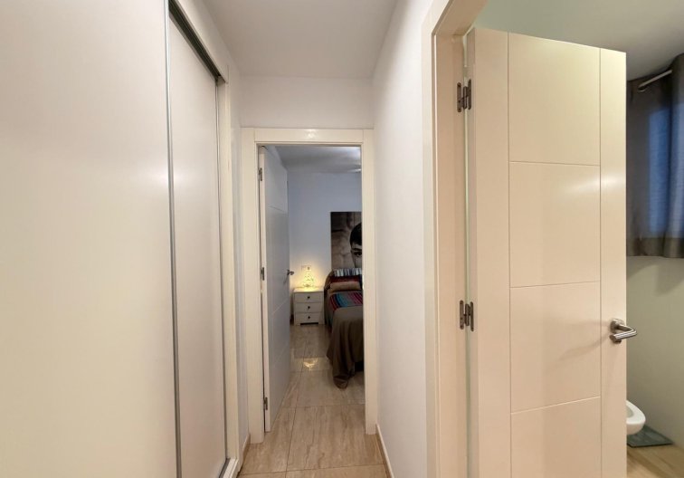 Revente - Appartement - Torrevieja - Paseo Maritimo