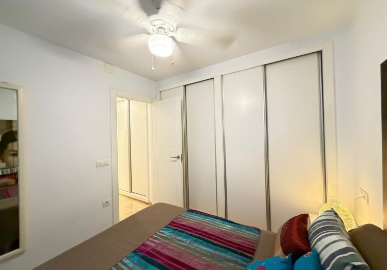Revente - Appartement - Torrevieja - Paseo Maritimo