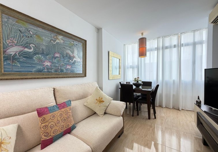 Revente - Appartement - Torrevieja - Paseo Maritimo
