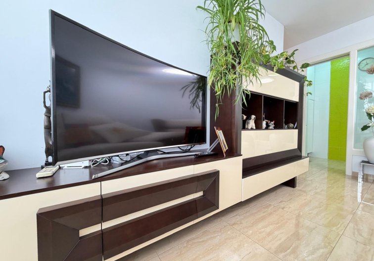 Revente - Appartement - Torrevieja - Paseo Maritimo