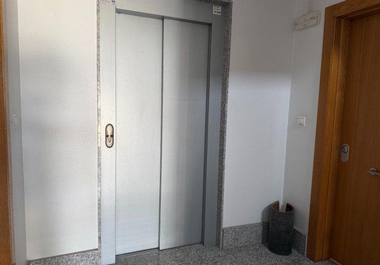 Revente - Appartement - Jacarilla - Inland