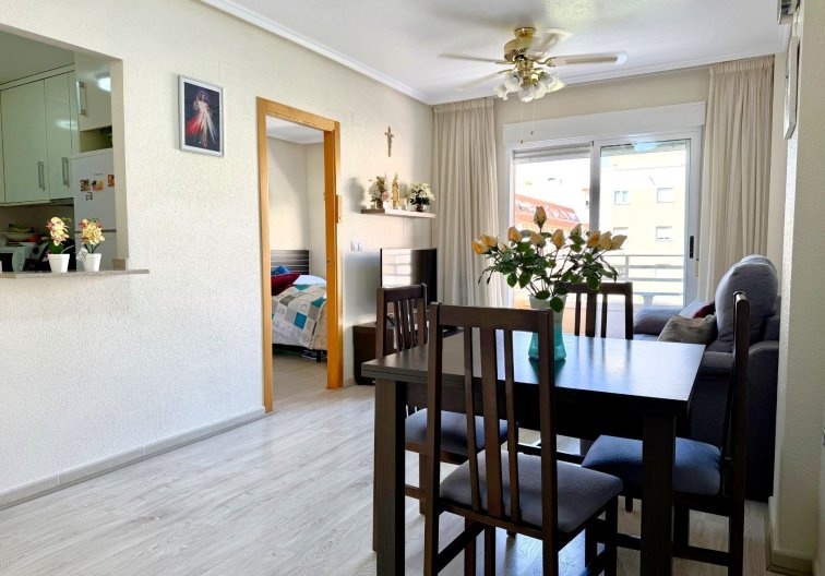 Segunda mano - Apartamento  - Torrevieja - El Molino