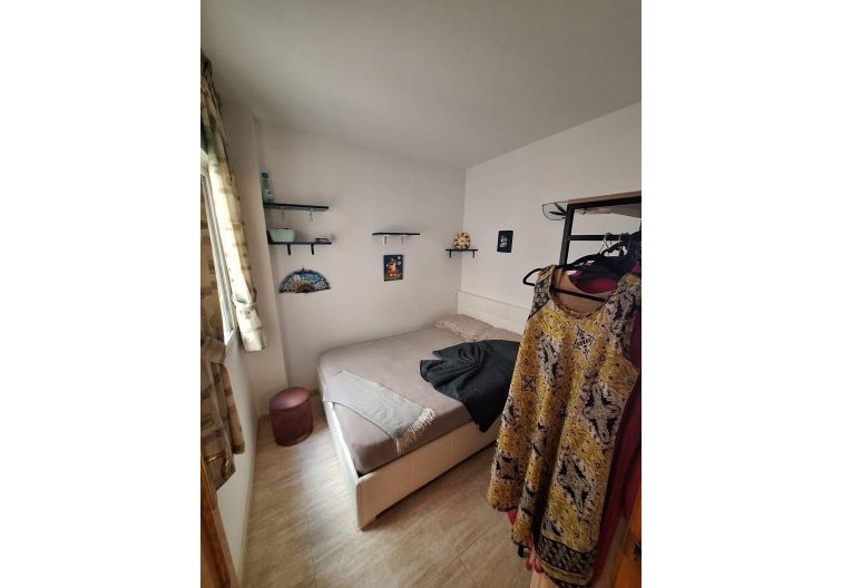Segunda mano - Apartamento  - Torrevieja - Estacion De Autobuses