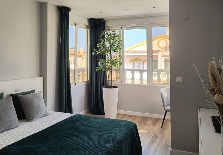 Segunda mano - town house - Alicante - Costa Blanca