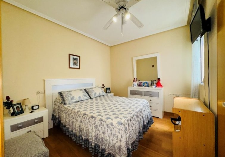Segunda mano - Apartamento  - La Mata - Costa Blanca