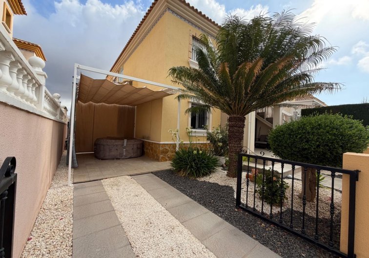 Segunda mano - Bungalow - Orihuela Costa - Los Dolses