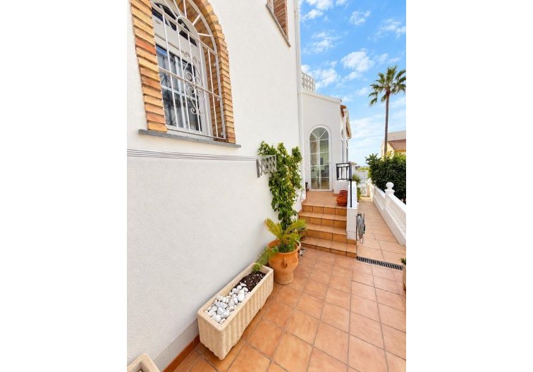 Revente - villa - Orihuela Costa - Costa Blanca