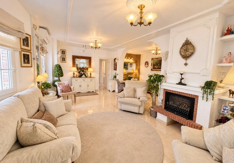 Revente - villa - Orihuela Costa - Costa Blanca