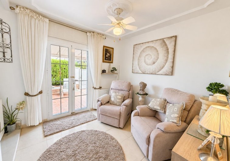 Revente - villa - Orihuela Costa - Costa Blanca