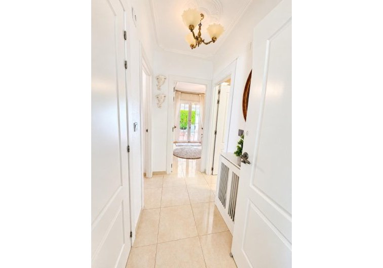 Revente - villa - Orihuela Costa - Costa Blanca