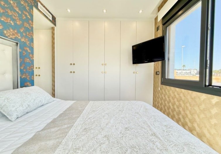 Segunda mano - villa - Cabo Roig - Costa Blanca