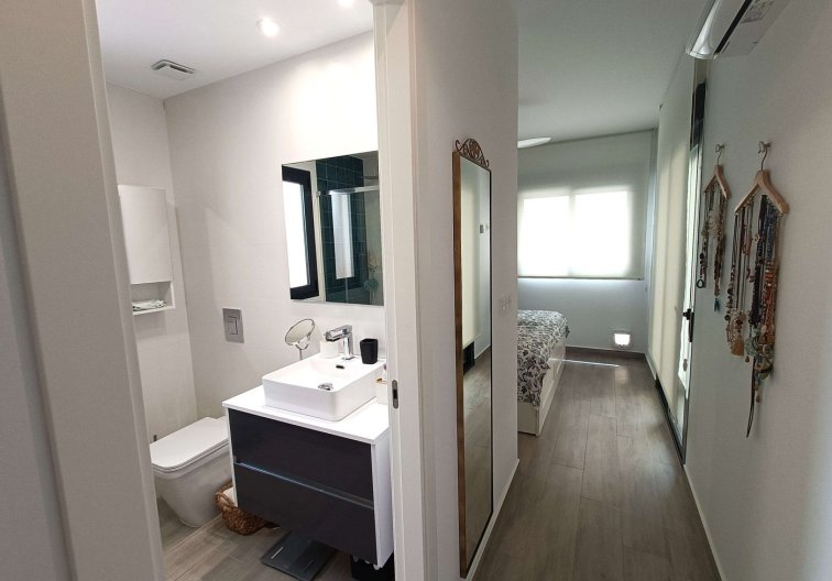 Segunda mano - Apartamento  - San Miguel de Salinas - Inland