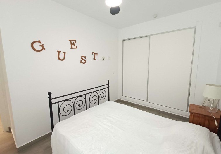 Segunda mano - Apartamento  - San Miguel de Salinas - Inland