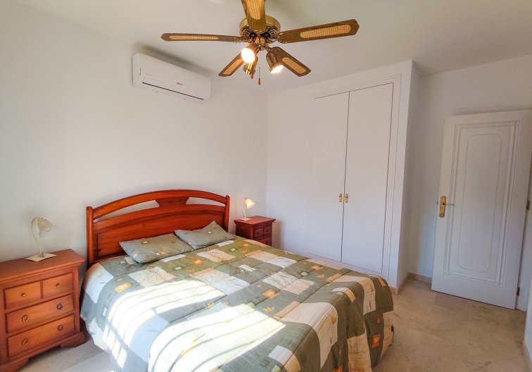Segunda mano - villa - Villamartin - Costa Blanca