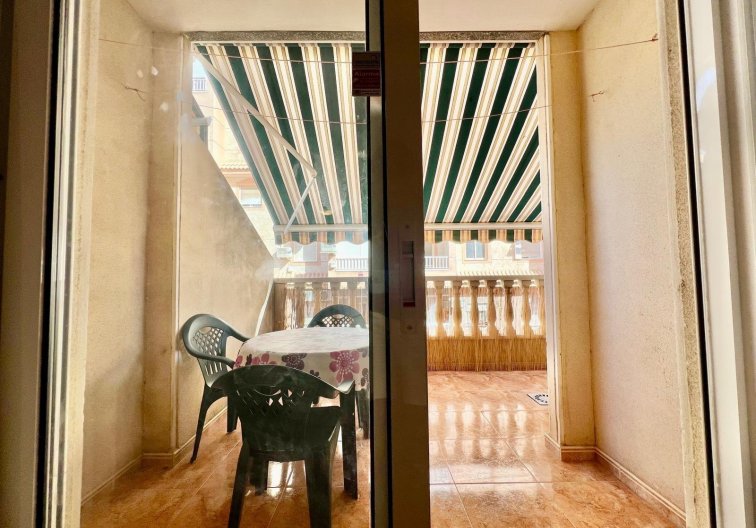 Segunda mano - Apartamento  - Torrevieja - Parque De Las Naciones