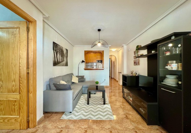 Segunda mano - Apartamento  - Torrevieja - Parque De Las Naciones