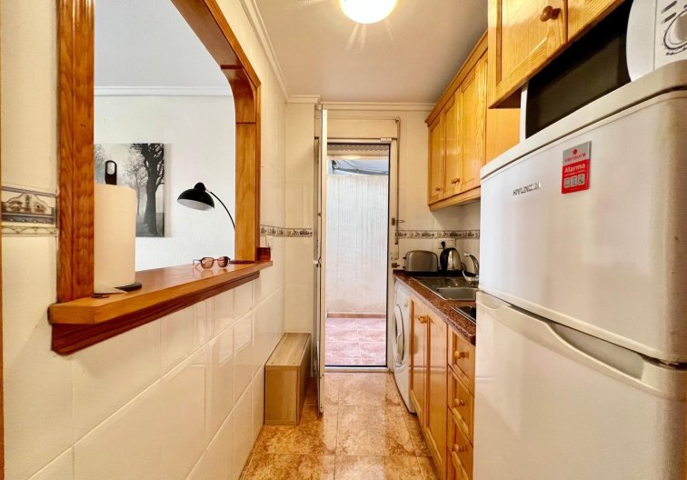 Segunda mano - Apartamento  - Torrevieja - Parque De Las Naciones