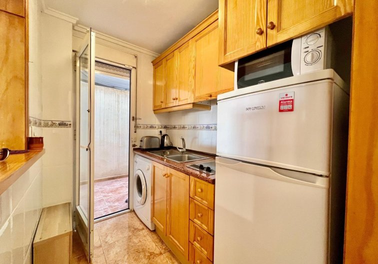 Segunda mano - Apartamento  - Torrevieja - Parque De Las Naciones