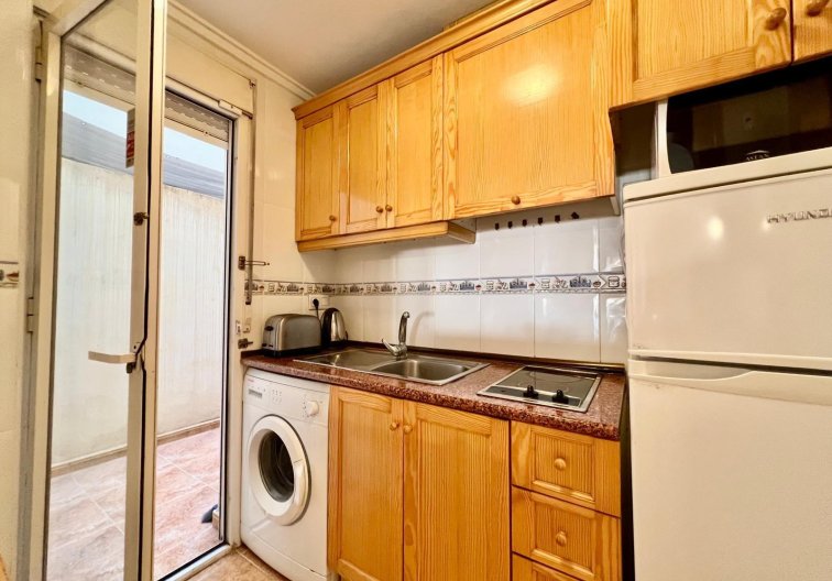 Segunda mano - Apartamento  - Torrevieja - Parque De Las Naciones