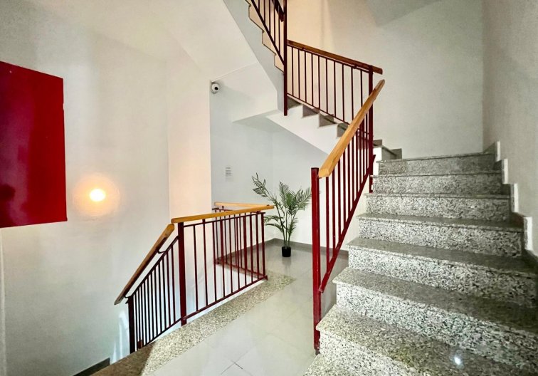 Segunda mano - Apartamento  - Torrevieja - Parque De Las Naciones