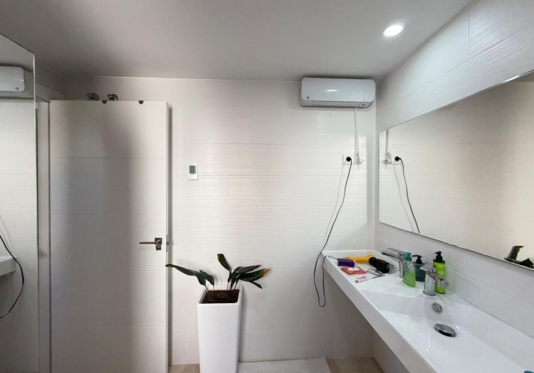 Revente - Appartement - Torrevieja - Punta Prima