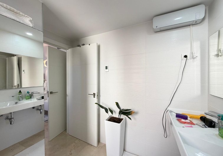 Revente - Appartement - Torrevieja - Punta Prima