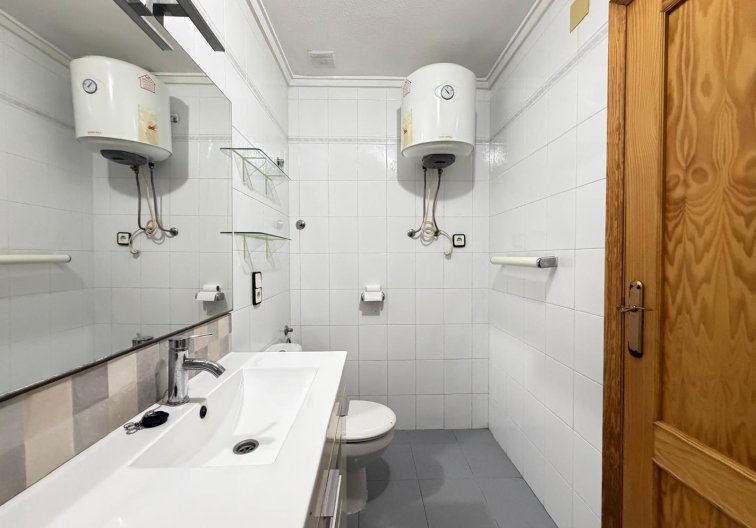 Segunda mano - Apartamento  - Torrevieja - Playa del Cura