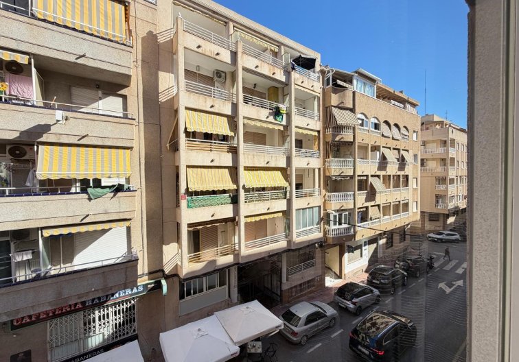 Segunda mano - Apartamento  - Torrevieja - Playa del Cura