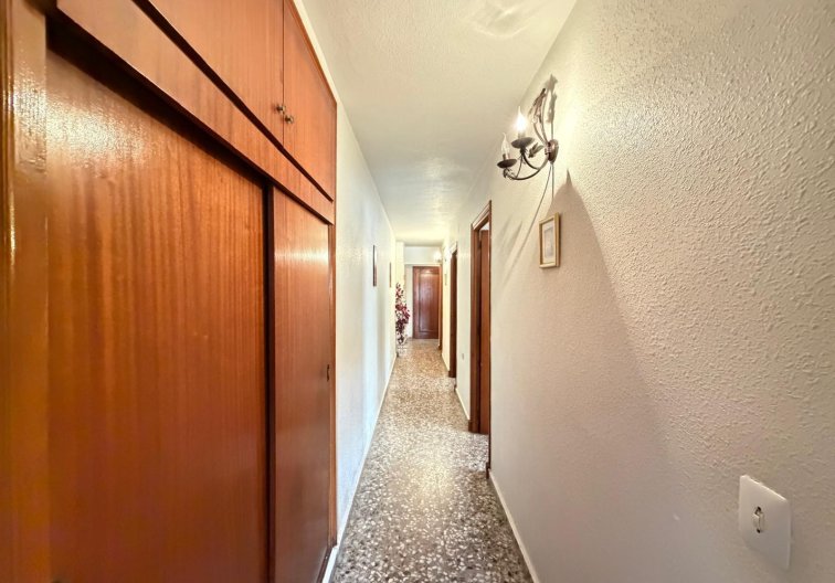 Segunda mano - Apartamento  - Torrevieja - Las Piscinas Naturales