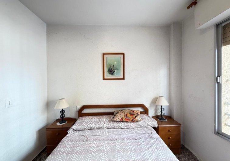 Segunda mano - Apartamento  - Torrevieja - Las Piscinas Naturales
