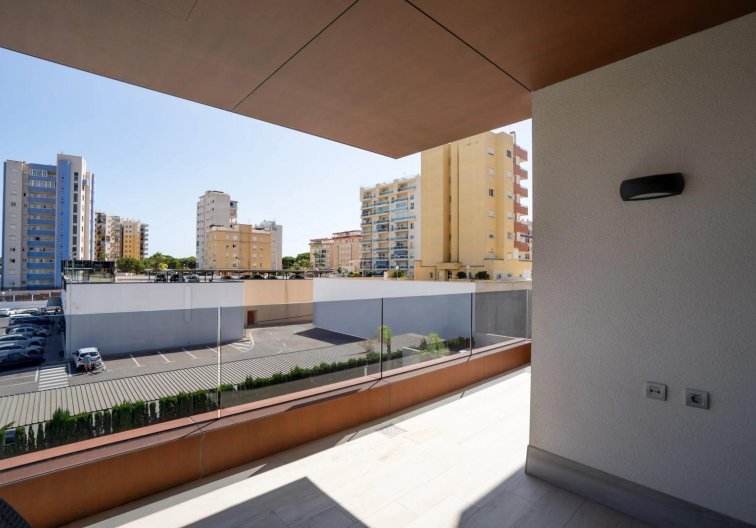 Segunda mano - Apartamento  - Guardamar del Segura - Puerto Deportivo