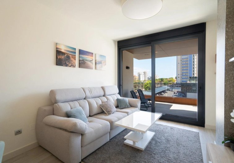 Segunda mano - Apartamento  - Guardamar del Segura - Puerto Deportivo