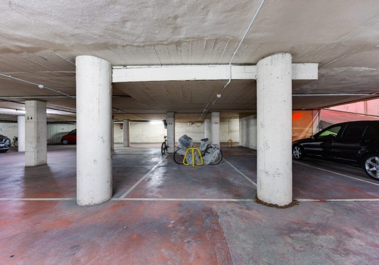 Segunda mano - Apartamento  - Torrevieja - Parque De Las Naciones