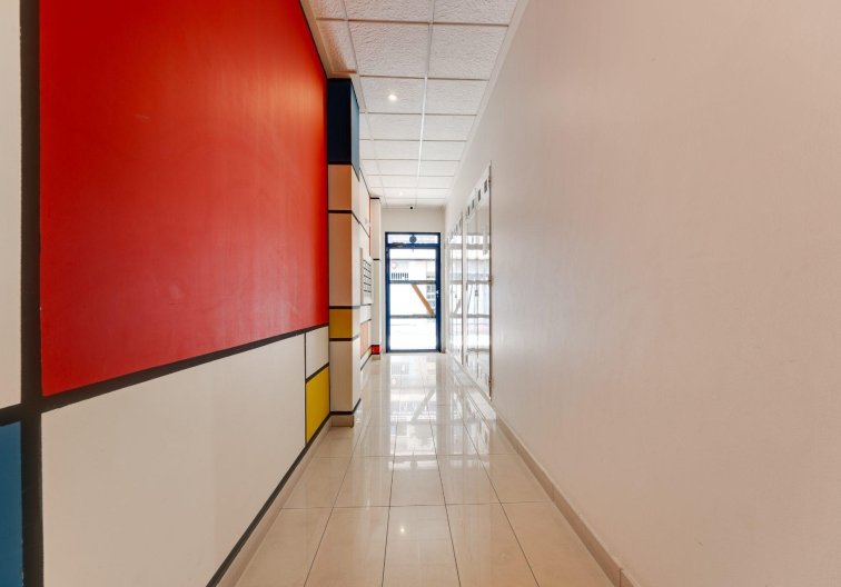 Segunda mano - Apartamento  - Torrevieja - Parque De Las Naciones