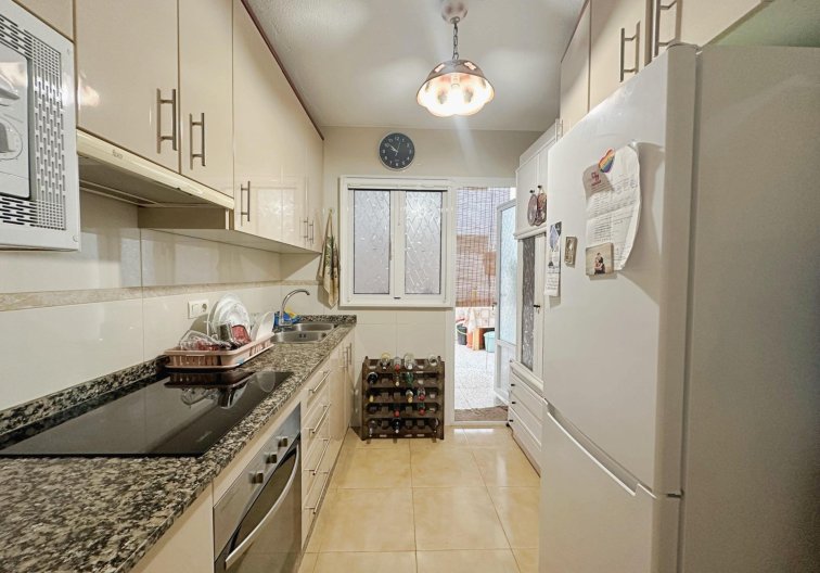 Segunda mano - Apartamento  - Torrevieja - Playa de los Naúfragos