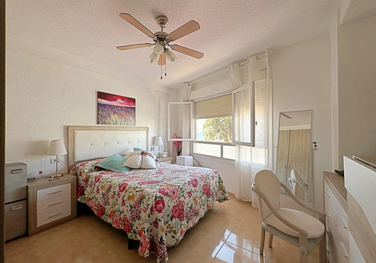 Segunda mano - Apartamento  - Torrevieja - Playa de los Naúfragos