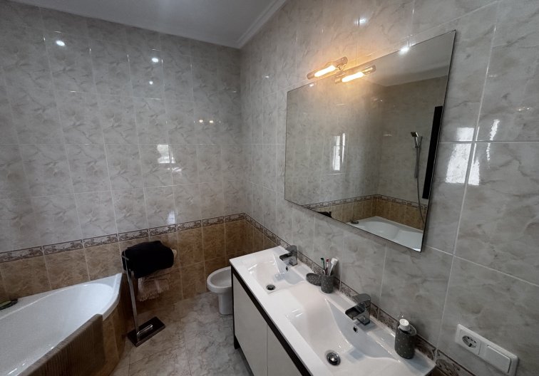 Herverkoop - villa - Ciudad Quesada - Costa Blanca