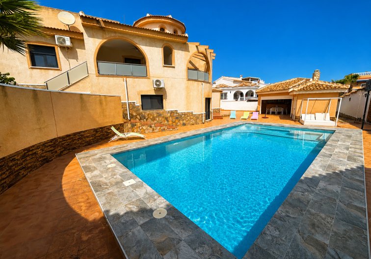 Herverkoop - villa - Ciudad Quesada - Costa Blanca