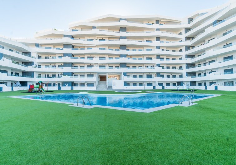 Segunda mano - Apartamento  - San Miguel de Salinas - Inland
