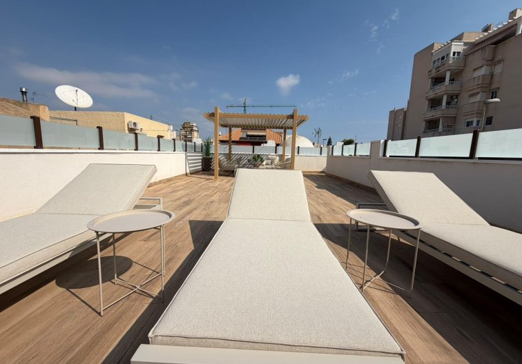 Resale - town house - Torrevieja - Nueva Torrevieja