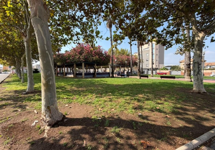 Resale - town house - Torrevieja - Nueva Torrevieja
