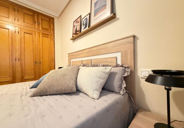 Wiederverkauf - Wohnung - Torrevieja - Centro
