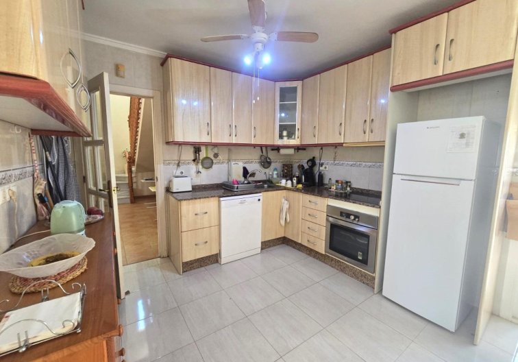 Segunda mano - villa - Torrevieja - Los Balcones - Los Altos Del Edén