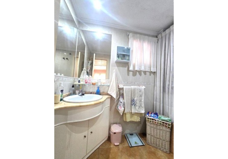Segunda mano - villa - Torrevieja - Los Balcones - Los Altos Del Edén