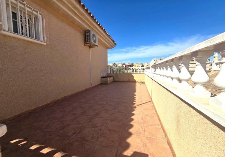 Segunda mano - villa - Torrevieja - Los Balcones - Los Altos Del Edén