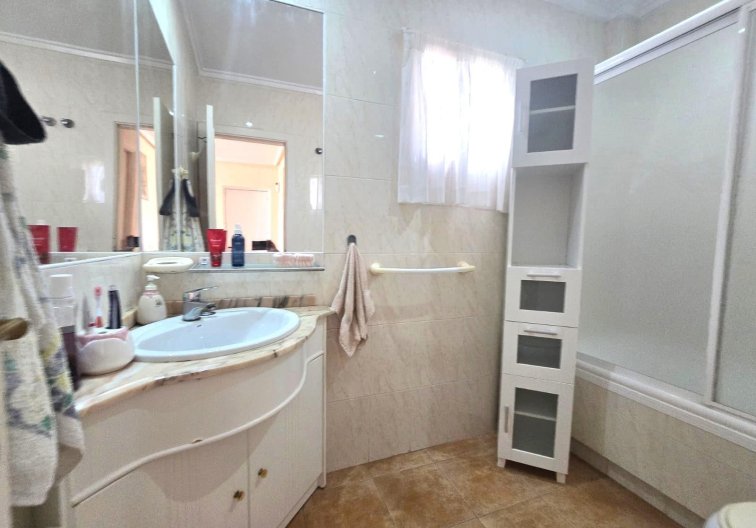 Segunda mano - villa - Torrevieja - Los Balcones - Los Altos Del Edén
