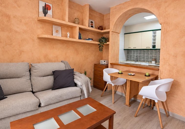 Segunda mano - Apartamento  - Torrevieja - Playa de los Locos