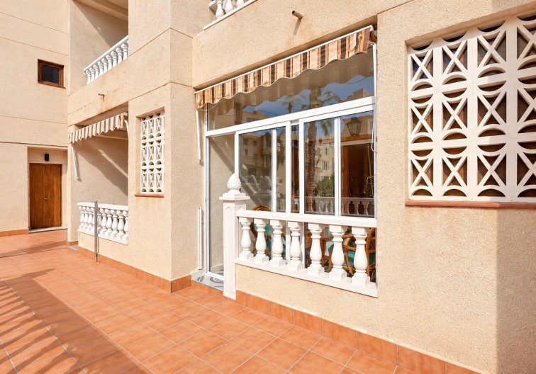 Segunda mano - Apartamento  - Torrevieja - Playa de los Locos