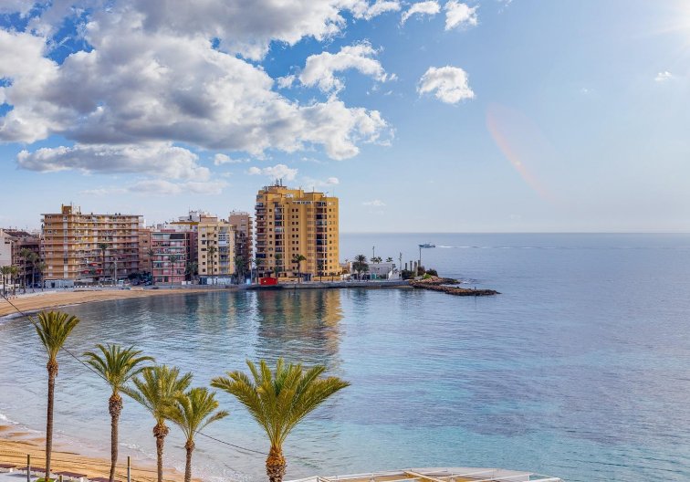 Segunda mano - Apartamento  - Torrevieja - Playa de los Locos